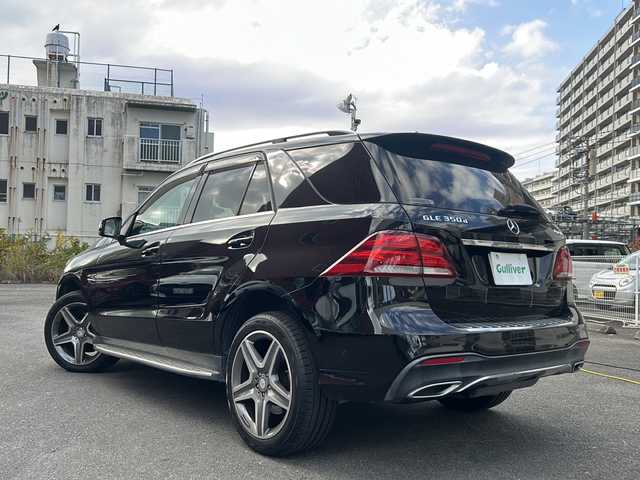 メルセデス・ベンツ ＧＬＥ３５０ｄ 4MATIC スポーツ 宮崎県 2016(平28)年 5.1万km オブシディアンブラック 純正ナビ（BT/AM/FM/CD)/BSM　/全方位カメラ/ハーマンカードン　/ETC　/ルーフレール　/レーダークルーズコントロール（ディストロニックプラス）/電動リアゲート　/パワーシートDN席　/シートヒーター全席　/オートハイビーム/ダウンヒルアシスト/純正アルミホイール/純正フロアマット