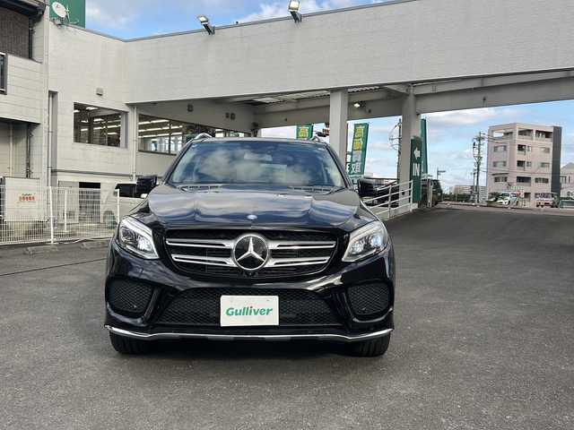 メルセデス・ベンツ ＧＬＥ３５０ｄ 4MATIC スポーツ 宮崎県 2016(平28)年 5.1万km オブシディアンブラック 純正ナビ（BT/AM/FM/CD)/BSM　/全方位カメラ/ハーマンカードン　/ETC　/ルーフレール　/レーダークルーズコントロール（ディストロニックプラス）/電動リアゲート　/パワーシートDN席　/シートヒーター全席　/オートハイビーム/ダウンヒルアシスト/純正アルミホイール/純正フロアマット