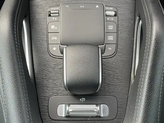 メルセデス・ベンツ ＧＬＥ４００ｄ 4MATIC スポーツ 岐阜県 2022(令4)年 4万km オブシディアンブラック ４WD/純正ナビ(AM/FM/TV/Bluetooth)/サンルーフ/シートヒーター/エアーシート/全方位カメラ/ヘッドアップディスプレイ/コーナーセンサー/アテンションアシスト/ブラインドスポットアシスト/レーンチェンジアシスト/ダウンヒルアシストコントロール/クルーズコントロール/ドライブレコーダー/スマートキー/ETC/取扱説明書/保証書/スペアキー