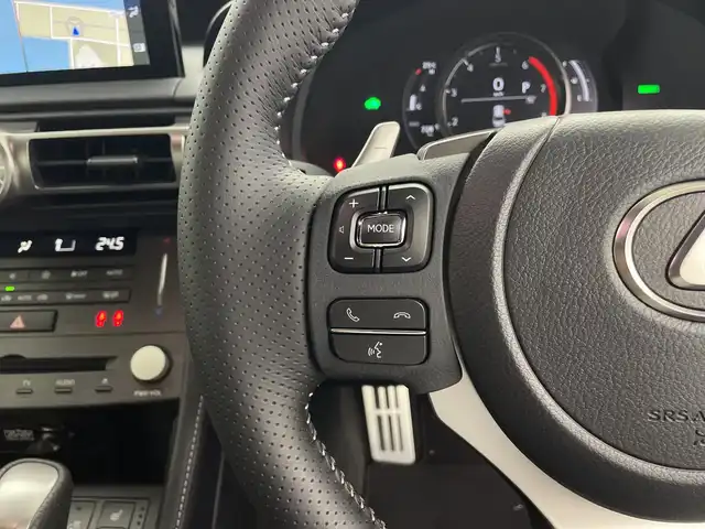 レクサス ＲＣ 300h Fスポーツ 鹿児島県 2024(令6)年 0.1万km グラファイトブラックガラスフレーク メーカー10.3インチSDナビ/（フルセグTV/Bluetooth/AUX・USB/FM/AM)/バックカメラ/オレンジキャリパー/ビルトインETC2.0/前後ドライブレコーダー/（TZ-DR210）/レクサスセーフティシステムプラス/プリクラッシュセーフティ/レーントレーシングアシスト/ブラインドスポットモニター/クリアランスソナー/レーダークルーズコントロール/パドルシフト/黒レザーシート/D/N席パワーシート（D席メモリ付き）/前席シートヒーター/前席シートベンチレーション/3眼LEDオートライト/オートマチックハイビーム/電動パーキング/オートブレーキホールド/純正フロアマット