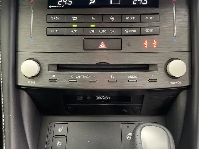 レクサス ＲＣ 300h Fスポーツ 鹿児島県 2024(令6)年 0.1万km グラファイトブラックガラスフレーク メーカー10.3インチSDナビ/（フルセグTV/Bluetooth/AUX・USB/FM/AM)/バックカメラ/オレンジキャリパー/ビルトインETC2.0/前後ドライブレコーダー/（TZ-DR210）/レクサスセーフティシステムプラス/プリクラッシュセーフティ/レーントレーシングアシスト/ブラインドスポットモニター/クリアランスソナー/レーダークルーズコントロール/パドルシフト/黒レザーシート/D/N席パワーシート（D席メモリ付き）/前席シートヒーター/前席シートベンチレーション/3眼LEDオートライト/オートマチックハイビーム/電動パーキング/オートブレーキホールド/純正フロアマット