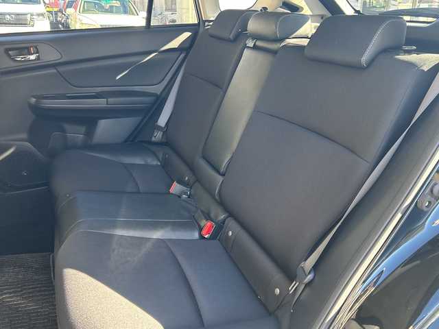 スバル インプレッサ スポーツ 2．0i－S 愛知県 2012(平24)年 4.7万km オブシディアンブラックパール ワンオーナー/合皮ハーフレザーシート/社外ナビ/フルセグTV・Bluetooth・DVD・CD・SD・FM・AM/バックカメラ/クルーズコントロール/パドルシフト/運転席パワーシート/オートライト/HIDヘッドライト/フォグランプ/スマートキー/プッシュスタート/ETC/純正フロアマット/純正ドアバイザー/社外アルミホイール付き冬タイヤ有195/65R15/取扱説明書/保証書/スペアスマートキー