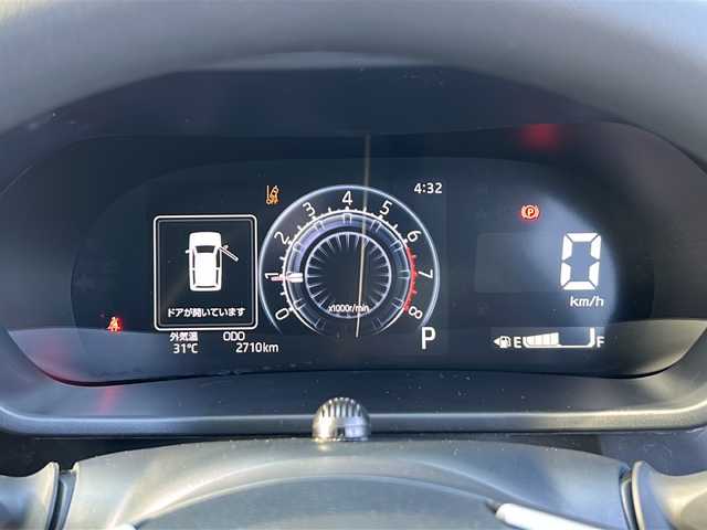 ダイハツ ロッキー X 茨城県 2025(令7)年 0.3万km グレーマイカM ワンオーナー/純正フロントロアスカート/純正バックドアスポイラー/純正SDナビ＆地デジTV【NMZK-W73D】/(地デジTV・CD・DVD・BT・ラジオ再生)/USB入力端子/ドライブレコーダー（フロント）/被害軽減システム/パーキングアシスト/プッシュスタート/バックカメラ/アイドリングストップ/LEDヘッドライト/純正16インチホイール/純正フロアマット/サイドエアバック/保証書