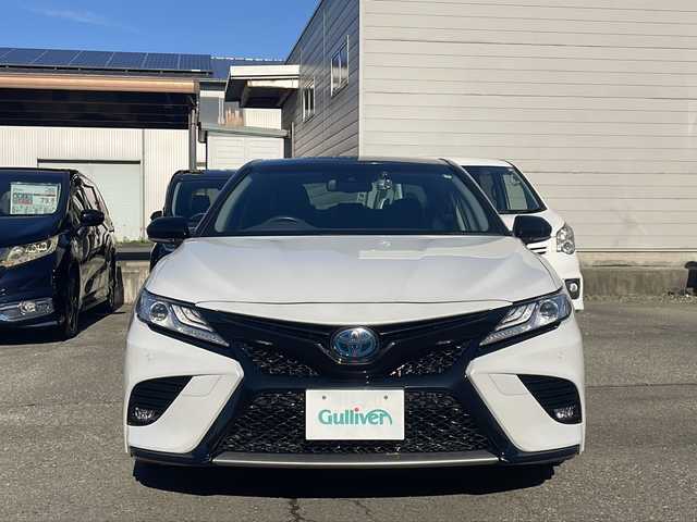 トヨタ カムリ WS 福井県 2019(令1)年 5.1万km アティチュードブラックマイカ/プラチナホワイトパールマイカ ワンオーナー/メーカーナビゲーション/フルセグテレビ/バックカメラ/プリクラッシュセーフティ/レーンキープアシスト/ヘッドアップディスプレイ/ブラインドスポットモニター/アダプティブクルーズコントロール/パドルシフト/ハーフレザーシート/D席パワーシート/ETC（ビルトイン）/クリアランスソナー/LEDヘッドライト/LEDフォグランプ/USBポート/純正18インチアルミホイール/前後ドライブレコーダー/ミラーヒーター/オートハイビーム/オートライト/オートリトラミラー/ステアリングリモコン/プッシュスタート/スマートキー/保証書/取扱説明書
