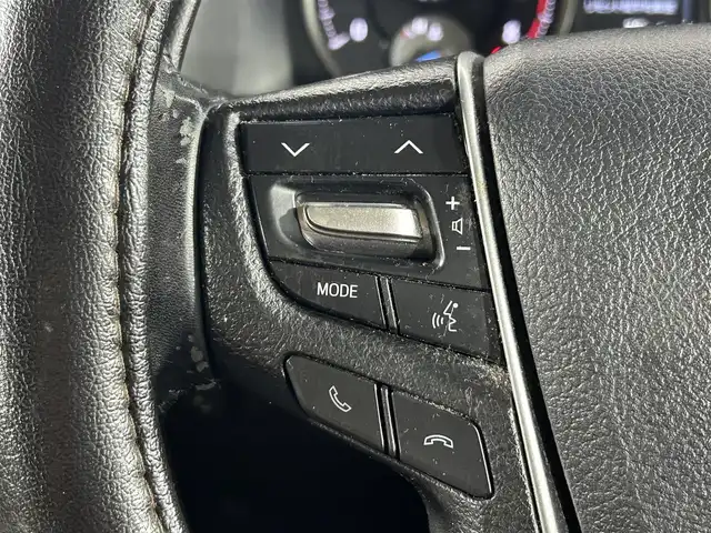 トヨタ ヴェルファイア X 佐賀県 2016(平28)年 14.2万km ブラック 純正ＳＤナビ　/フリップダウンモニター　/４ＷＤ　/横滑り防止　/先行車発進告知機能　/前後コーナーセンサー　/アイドリングストップ　/電動パーキングブレーキ　/ブレーキホールド　/片側パワスラ　/バックカメラ/社外18インチアルミ/純正フロアマット/オートライト/電格ミラー