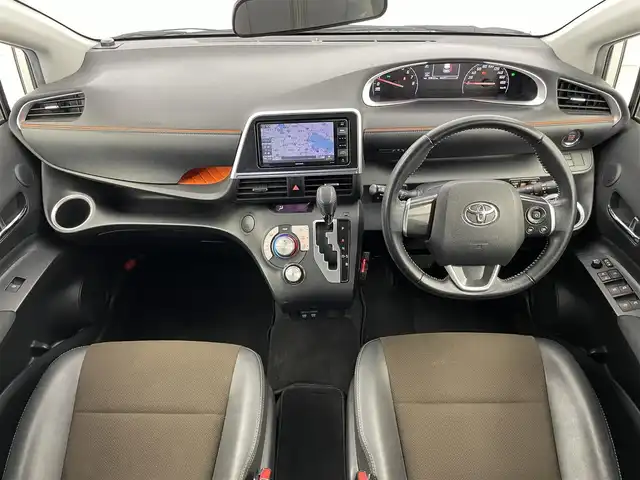 トヨタ シエンタ G クエロ 埼玉県 2019(令1)年 3.4万km ホワイトパールクリスタルシャイン 社外ナビ （ワンセグTV/DVD/CD/SD/チューナー）/オートエアコン　/両側パワースライドドア /バックカメラ　/ドラレコ　/ETC /アイドリングストップ　/スマートキー/プッシュスタート　/フロアマット　/社外15インチアルミホイール　/LEDヘッドライト/オートハイビーム/衝突軽減ブレーキ