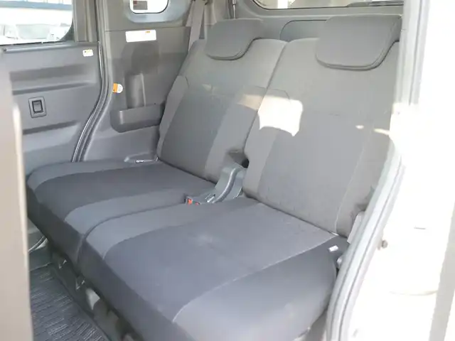 トヨタ ピクシスメガ Gターボ SAⅢ 福島県 2020(令2)年 5.3万km パールホワイトⅢ  ワンオーナー/ 4WD/ 純正ナビ・フルセグTV/ 純正バックカメラ/ 両側パワースライドドア/ スマートキー/ スマートアシスト/ アイドリングストップ/ 純正LEDヘッドライト/ 純正フォグランプ/ 社外１４インチアルミホイル/ 新車保証書/ 取扱説明書