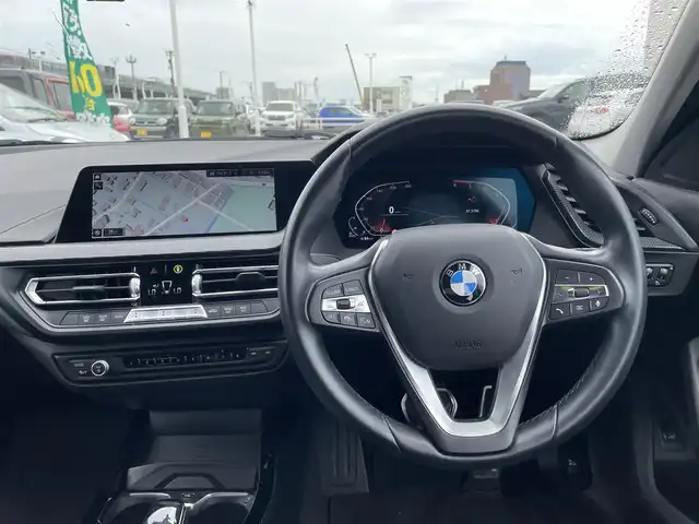 ＢＭＷ １１８ｄ プレイ エディションジョイ+ 石川県 2020(令2)年 8.2万km アルピンホワイトⅢ ワンオーナー/ディーゼルターボ/純正ナビ/フルセグTV/バックカメラ/パワーバックドア/LEDヘッドライト/純正アルミホイール/インテリジェントセーフティ/スマートキー/プッシュスタート/クルーズコントロール/ドライブレコーダー/保証書
