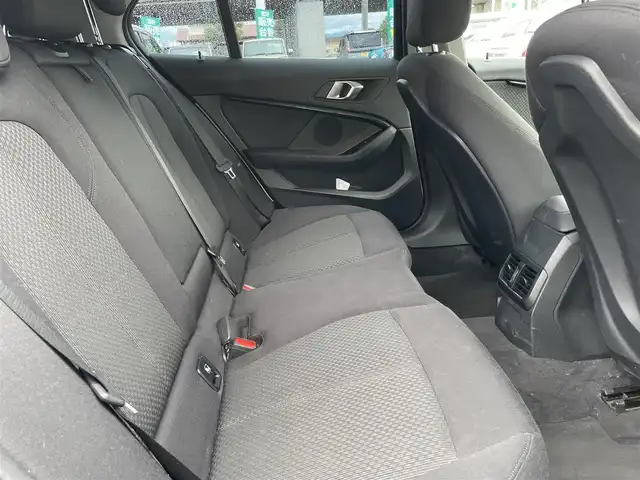 ＢＭＷ １１８ｄ プレイ エディションジョイ+ 石川県 2020(令2)年 8.2万km アルピンホワイトⅢ ワンオーナー/ディーゼルターボ/純正ナビ/フルセグTV/バックカメラ/パワーバックドア/LEDヘッドライト/純正アルミホイール/インテリジェントセーフティ/スマートキー/プッシュスタート/クルーズコントロール/ドライブレコーダー/保証書