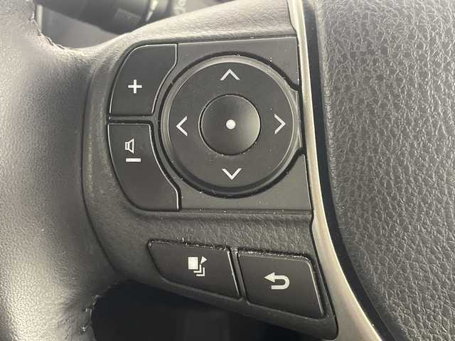トヨタ ヴォクシー ZS 煌 福岡県 2019(平31)年 8.5万km ホワイトパールクリスタルシャイン 社外8型ナビ/・Bluetooth/・CD/DVD/・フルセグテレビ/バックカメラ/ALPINEフリップダウンモニター/両側パワースライドドア/衝突軽減ブレーキ/レーンキープアシスト/オートマチックハイビーム/クルーズコントロール/ETC/LEDヘッドライト