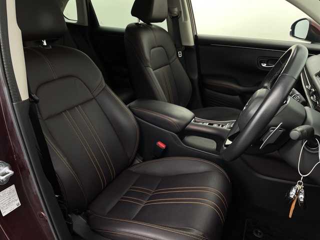 ホンダ ＺＲ－Ｖ ハイブリッド e:HEV Z 新潟県 2023(令5)年 2.6万km ワイン ４WD/プッシュスタート/スペアキー1本/スマートキー/ディスプレイオーディオ/全周囲カメラ/フルセグ/ドライブレコーダー前後/パワーシート　D席/N席/純正アルミ18インチ/ミラーヒーター/置くだけ充電/衝突被害軽減システム/レーンキープアシスト/LEDライト/新車時保証書/取扱説明書