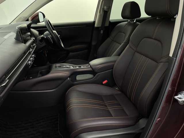 ホンダ ＺＲ－Ｖ ハイブリッド e:HEV Z 新潟県 2023(令5)年 2.6万km ワイン ４WD/プッシュスタート/スペアキー1本/スマートキー/ディスプレイオーディオ/全周囲カメラ/フルセグ/ドライブレコーダー前後/パワーシート　D席/N席/純正アルミ18インチ/ミラーヒーター/置くだけ充電/衝突被害軽減システム/レーンキープアシスト/LEDライト/新車時保証書/取扱説明書