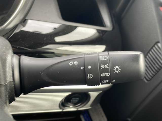 スズキ スペーシア カスタム HYBRID XS 長野県 2019(平31)年 6.3万km ブルーイッシュブラックパール3 セーフティサポート/・衝突軽減ブレーキシステム/・車線逸脱警報機能/・ふらつき警報機能/・リアパーキングセンサー/社外ナビ【MDV-D7068TW】/(CD/DVD/フルセグTV/BT)/バックカメラ/両側パワースライドドア/ビルトインETC/ハーフレザーシート/シートヒーター（D・N席）/ドライブレコーダー/パーソナルテーブル（後席左右）/革巻きステアリング/ステアリングスイッチ/アイドリングストップ/LEDヘッドライト/フォグランプ/オートライト/スマートキー/Pスタート/電動格納ミラー/純正フロアマット/純正15インチAW/ドアバイザー/スタッドレス積み込み