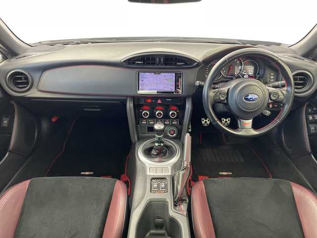 スバル ＢＲＺ STIスポーツ 愛知県 2018(平30)年 5万km クリスタルホワイトP STIエアロ/STIリップスポイラー/ブレンボ製17インチディスクキャリパー/７インチメモリーナビ/・フルセグＴＶ/・Bluetooh/バックカメラ/ハーフレザーシート/前席シートヒーター/純正フロアマット/クルーズコントロール/ＬＥＤヘッドライト/前方ドライブレコーダー/LEDヘッドライト/brembo製17インチディスクキャリパー/スマートキー/スペアキー/プッシュスタート