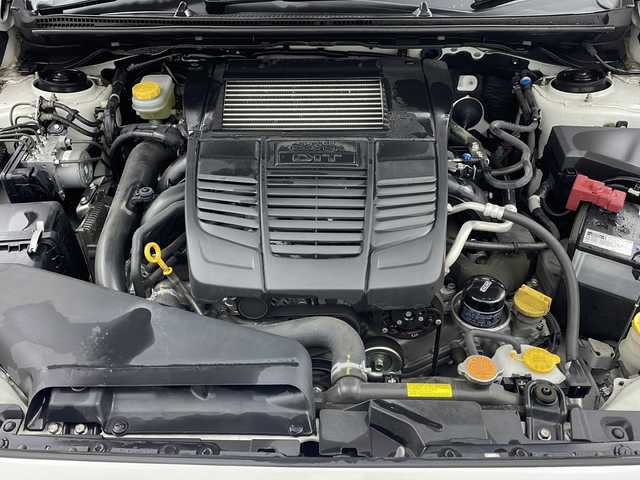 スバル ＷＲＸ Ｓ４ 2．0GT‐S アイサイト 栃木県 2019(令1)年 5.6万km クリスタルホワイトP 純正ナビ/（BT/CD/DVD/AM/FM）/バックカメラ/サイドカメラ/衝突軽減システム/車線逸脱抑制機能/ブラインドスポットモニター/横滑り防止/レーダークルーズコントロール/シートヒーター/ETC/ドライブレコーダー/マルチインフォメーションディスプレイ/電動格納ミラー/純正アルミホイール/純正フロアマット/プッシュスタート/スマートキー/スペアキー