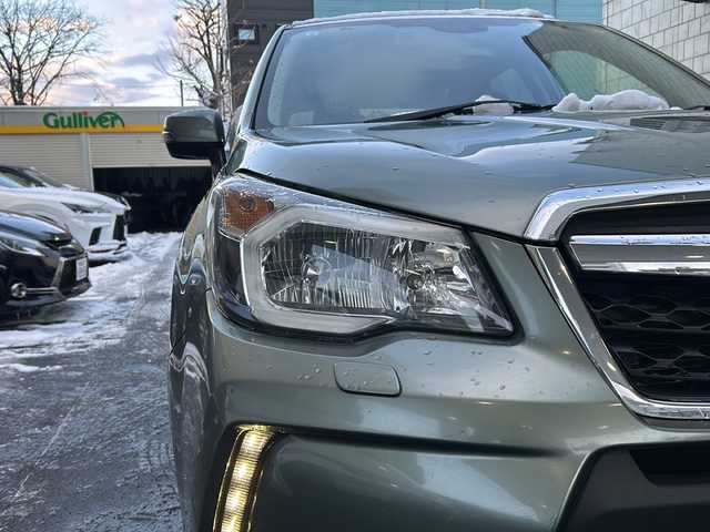 スバル フォレスター S－リミテッド 道央・札幌 2015(平27)年 5.8万km ジャスミングリーンM メーカーOP純正ナビ/純正夏AWセット積み込み/ワンオーナー/ETC/ドラレコ/ハーフレザーシート/前席パワーシート/前席シートヒーター/フルセグTV/バックカメラ