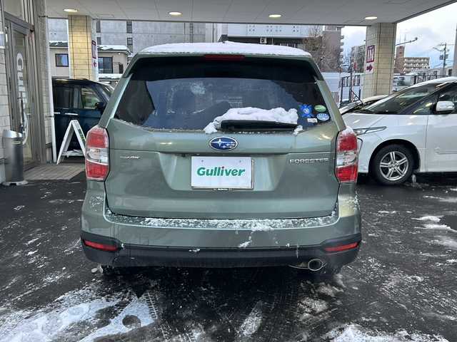 スバル フォレスター S－リミテッド 道央・札幌 2015(平27)年 5.8万km ジャスミングリーンM メーカーOP純正ナビ/純正夏AWセット積み込み/ワンオーナー/ETC/ドラレコ/ハーフレザーシート/前席パワーシート/前席シートヒーター/フルセグTV/バックカメラ