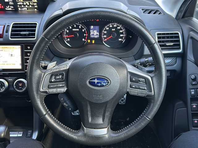 スバル フォレスター S－リミテッド 道央・札幌 2015(平27)年 5.8万km ジャスミングリーンM メーカーOP純正ナビ/純正夏AWセット積み込み/ワンオーナー/ETC/ドラレコ/ハーフレザーシート/前席パワーシート/前席シートヒーター/フルセグTV/バックカメラ