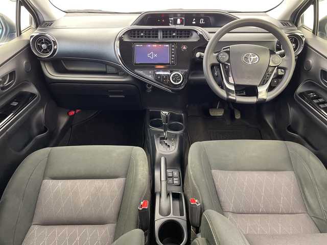 トヨタ アクア S スタイルブラック 愛知県 2021(令3)年 10.8万km ホワイトパールクリスタルシャイン ワンオーナー/純正７インチナビ（NSZT-W68T）/・CD/DVD/・フルセグ/・Bluetooth/全方位カメラ/ビルトインETC/社外ドライブレコーダー前後/シートヒーター/プリクラッシュセーフティ/レーンディパーチャーアラート/前後コーナーセンサー/横滑り防止/オートライト/オートエアコン/プッシュスタート/取説・保証書あり/スペアキー１本