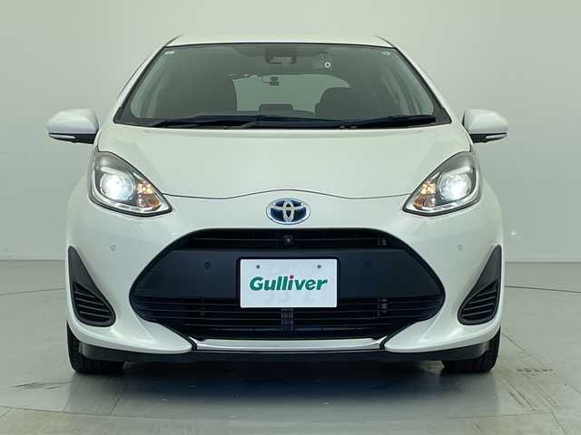 トヨタ アクア S スタイルブラック 愛知県 2021(令3)年 10.8万km ホワイトパールクリスタルシャイン ワンオーナー/純正７インチナビ（NSZT-W68T）/・CD/DVD/・フルセグ/・Bluetooth/全方位カメラ/ビルトインETC/社外ドライブレコーダー前後/シートヒーター/プリクラッシュセーフティ/レーンディパーチャーアラート/前後コーナーセンサー/横滑り防止/オートライト/オートエアコン/プッシュスタート/取説・保証書あり/スペアキー１本