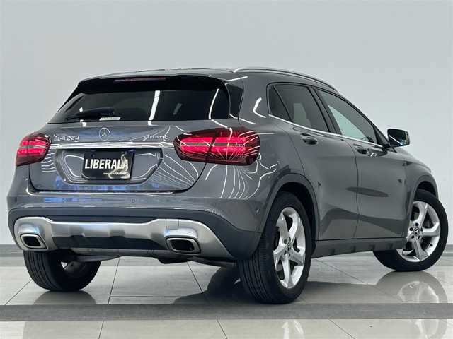 メルセデス・ベンツ ＧＬＡ２２０ 4マチック 道東・釧路十勝 2019(令1)年 3.9万km マウンテングレー メルセデス純正ナビ/リアカメラ/キーレスゴー/ESP/アクティブブレーキA/アテンションA/BSA/アクティブレーンキーピングA/デイライト/デュアルAAC/パノラマサンルーフ/ドラレコ（F）/PTG/PDC/DSR/アイドリングS/ダイナミックセレクト/PWシート/フォグライト/アップルカープレイ/パーキングライト