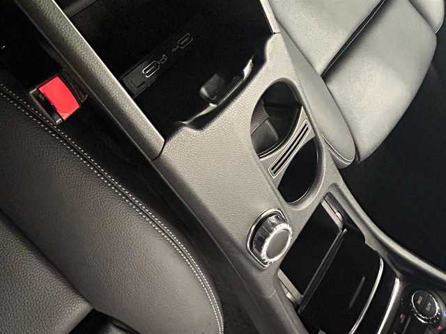 メルセデス・ベンツ ＧＬＡ２２０ 4マチック 道東・釧路十勝 2019(令1)年 3.9万km マウンテングレー メルセデス純正ナビ/リアカメラ/キーレスゴー/ESP/アクティブブレーキA/アテンションA/BSA/アクティブレーンキーピングA/デイライト/デュアルAAC/パノラマサンルーフ/ドラレコ（F）/PTG/PDC/DSR/アイドリングS/ダイナミックセレクト/PWシート/フォグライト/アップルカープレイ/パーキングライト