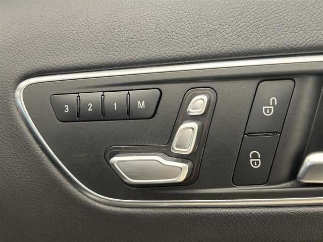 メルセデス・ベンツ ＧＬＡ２２０ 4マチック 道東・釧路十勝 2019(令1)年 3.9万km マウンテングレー メルセデス純正ナビ/リアカメラ/キーレスゴー/ESP/アクティブブレーキA/アテンションA/BSA/アクティブレーンキーピングA/デイライト/デュアルAAC/パノラマサンルーフ/ドラレコ（F）/PTG/PDC/DSR/アイドリングS/ダイナミックセレクト/PWシート/フォグライト/アップルカープレイ/パーキングライト