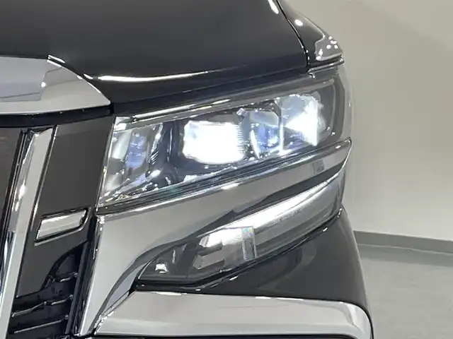 トヨタ アルファード S Cパッケージ 愛知県 2020(令2)年 2.5万km ブラック 純正ナビ/・AM/FM/CD/DVD/Bluetooth/・フルセグテレビ/Toyota Safety Ssnse/・プリクラッシュセーフティ/・レーンキープアシスト/・ロードサインアシスト/・レーダークルーズコントロール/・先行車発進告知機能/ブラインドスポットモニター/リヤクロストラフィックアラート/パーキングサポートブレーキ/フリップダウンモニター/クリアランスソナー/デジタルインナーミラー/サンルーフ/電動パワースライド/電動リアゲート/電動パーキング/プッシュスタートボタン/スマートキー/スペアキー/オートライト/オートマチックハイビーム/ダブルエアコン/モデリスタエアロ/オットマン/ETC/ドライブレコーダー/レザーシート/シートメモリ/パワーシート（D席＋N席＋セカンドシート）/純正LEDヘッドライト/純正18インチアルミホイル/フロアマット/保証書/取扱説明書