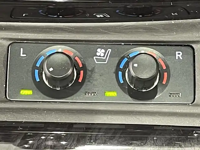 トヨタ アルファード S Cパッケージ 愛知県 2020(令2)年 2.5万km ブラック 純正ナビ/・AM/FM/CD/DVD/Bluetooth/・フルセグテレビ/Toyota Safety Ssnse/・プリクラッシュセーフティ/・レーンキープアシスト/・ロードサインアシスト/・レーダークルーズコントロール/・先行車発進告知機能/ブラインドスポットモニター/リヤクロストラフィックアラート/パーキングサポートブレーキ/フリップダウンモニター/クリアランスソナー/デジタルインナーミラー/サンルーフ/電動パワースライド/電動リアゲート/電動パーキング/プッシュスタートボタン/スマートキー/スペアキー/オートライト/オートマチックハイビーム/ダブルエアコン/モデリスタエアロ/オットマン/ETC/ドライブレコーダー/レザーシート/シートメモリ/パワーシート（D席＋N席＋セカンドシート）/純正LEDヘッドライト/純正18インチアルミホイル/フロアマット/保証書/取扱説明書