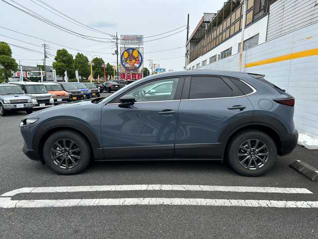 マツダ ＣＸ－３０ 20S 埼玉県 2022(令4)年 0.8万km ポリメタルグレーM /純正メモリナビ/ワンオーナー/フルセグテレビ/バックカメラ/アダプティブクルーズコントロール/プッシュスタート/ビルトインETC/クリアランスソナー/LEDヘッドライト/ABS/横滑り防止装置/オートライト/純正アルミホイール/Bluetooth接続/AAC/DVD再生/取扱説明書/保証書/