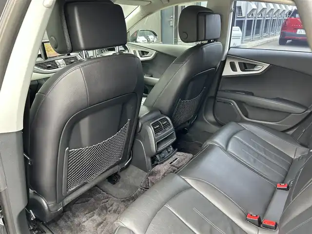 アウディ Ａ７ SB 2．0 TFSI クワトロ 道東・釧路十勝 2017(平29)年 5.1万km 黒 アダプティブクルーズコントロール/アクティブレーンアシスト/黒革/シートヒーター/メモリ付きパワーシート/バックカメラ/パワーバックドア/BOSEサウンドシステム/バーチャルコックピット/コーナーセンサー(前後)/純正メモリナビ/CD/DVD/BT/USB/純正18インチAW/純正フロアマット/LEDヘッドライト/オートライト/リアフォグライト/ETC