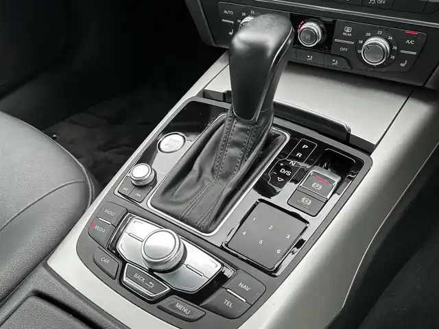 アウディ Ａ７ SB 2．0 TFSI クワトロ 道東・釧路十勝 2017(平29)年 5.1万km 黒 アダプティブクルーズコントロール/アクティブレーンアシスト/黒革/シートヒーター/メモリ付きパワーシート/バックカメラ/パワーバックドア/BOSEサウンドシステム/バーチャルコックピット/コーナーセンサー(前後)/純正メモリナビ/CD/DVD/BT/USB/純正18インチAW/純正フロアマット/LEDヘッドライト/オートライト/リアフォグライト/ETC
