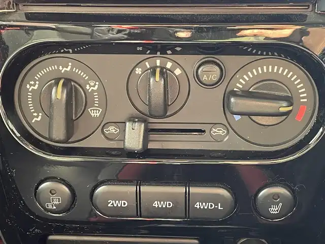 スズキ ジムニー クロスアドベンチャー 栃木県 2012(平24)年 13.5万km ブルーイッシュブラックパール3 リフトアップ/MKW　MK-46アルミホイール /ヨコハマジオランダータイヤ /LEDサンダーデカール /Bratオリジナルウイング /ケンウッドナビ【MDV-D706BT】 /CD/DVD/Bluetooth/フルセグTV/バックカメラ/D席シートヒーター　/ETC　/スタッドレスタイヤ4本積み込み/純正コイル等有