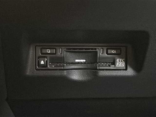 トヨタ アルファード Z 愛媛県 2024(令6)年 1万km ブラック ワンオーナー/モデリスタフルエアロ/左右独立ムーンルーフ/14インチディスプレイオーディオ(ナビ/フルセグTV/AM・FM/BT)/14インチフリップダウンモニター/アラウンドビューモニター/ビルトインETC2.0/デジタルインナーミラー/前後ドラレコ/後席用パワーサイドサンシェード/パワーバックドア/置くだけ充電/ステアリングヒーター/シートヒーター(フロント・セカンド)/エアシート(フロント・セカンド)/ステアリング・シート・ドアミラー3メモリー付/ナノイーX(フロント)/純正フロアマット/純正18インチアルミホイール/スペアキー/保証書