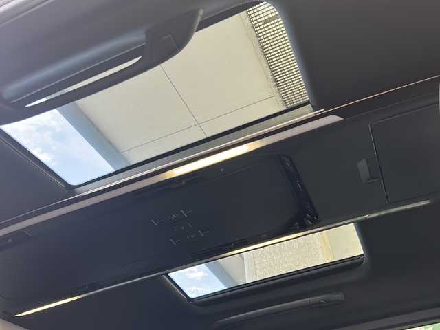 トヨタ アルファード Z 愛媛県 2024(令6)年 1万km ブラック ワンオーナー/モデリスタフルエアロ/左右独立ムーンルーフ/14インチディスプレイオーディオ(ナビ/フルセグTV/AM・FM/BT)/14インチフリップダウンモニター/アラウンドビューモニター/ビルトインETC2.0/デジタルインナーミラー/前後ドラレコ/後席用パワーサイドサンシェード/パワーバックドア/置くだけ充電/ステアリングヒーター/シートヒーター(フロント・セカンド)/エアシート(フロント・セカンド)/ステアリング・シート・ドアミラー3メモリー付/ナノイーX(フロント)/純正フロアマット/純正18インチアルミホイール/スペアキー/保証書