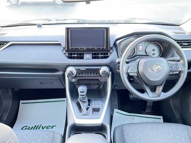 トヨタ ＲＡＶ４ X 岩手県 2019(令1)年 9.7万km アティチュードブラックマイカ ワンオーナー/純正9インチSDナビ/AM/FM/Bluetooth/フルセグTV(キャンセラー有)/純正オーディオ/バックカメラ/ETC2.0/前後ドライブレコーダー/レーダークルーズコントロール/衝突被害軽減ブレーキ/レーンキープアシスト/横滑り防止装置/オートライト/オートハイビーム/LEDヘッドライト/スマートキー/プッシュスタート/電動格納ミラー/純正17インチAW/社外冬タイヤ付AW積込/純正フロアマット/純正ドアバイザー/保証書/取扱説明書/記録簿/禁煙車