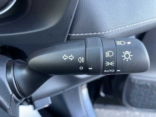 トヨタ ＲＡＶ４ X 岩手県 2019(令1)年 9.7万km アティチュードブラックマイカ ワンオーナー/純正9インチSDナビ/AM/FM/Bluetooth/フルセグTV(キャンセラー有)/純正オーディオ/バックカメラ/ETC2.0/前後ドライブレコーダー/レーダークルーズコントロール/衝突被害軽減ブレーキ/レーンキープアシスト/横滑り防止装置/オートライト/オートハイビーム/LEDヘッドライト/スマートキー/プッシュスタート/電動格納ミラー/純正17インチAW/社外冬タイヤ付AW積込/純正フロアマット/純正ドアバイザー/保証書/取扱説明書/記録簿/禁煙車