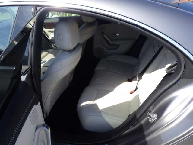 メルセデス・ベンツ ＣＬＡ２００ｄ 静岡県 2020(令2)年 3.2万km マウンテングレー アクティブブレーキアシスト/アクティブレーンキーピングアシスト/レーンチェンジアシスト/ブラインドスポットアシスト/アテンションアシスト/ヘッドアップディスプレイ/ホワイトレザーシート/前席パワーシート/シートヒーター/純正ナビ/地デジTV/【Bluetooth接続】/360°カメラ/ドライブレコーダー/ディストロニック/革巻きステアリング/ステアリングスイッチ/パドルシフト/ETC（2.0）/LEDヘッドライト/フォグライト/ウインカーミラー/パークトロニック/純正18インチアルミホイル/サイド/カーテンエアバッグ/キーレスゴー