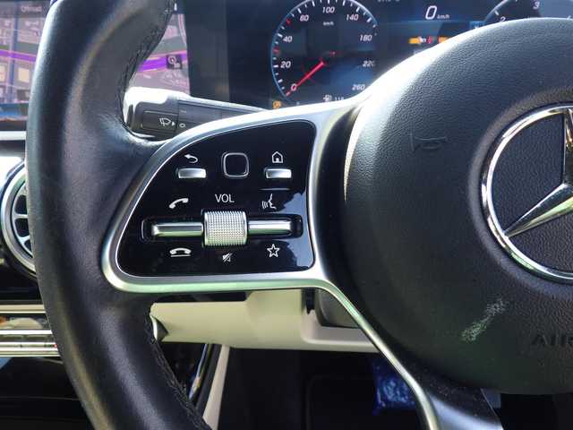 メルセデス・ベンツ ＣＬＡ２００ｄ 静岡県 2020(令2)年 3.2万km マウンテングレー アクティブブレーキアシスト/アクティブレーンキーピングアシスト/レーンチェンジアシスト/ブラインドスポットアシスト/アテンションアシスト/ヘッドアップディスプレイ/ホワイトレザーシート/前席パワーシート/シートヒーター/純正ナビ/地デジTV/【Bluetooth接続】/360°カメラ/ドライブレコーダー/ディストロニック/革巻きステアリング/ステアリングスイッチ/パドルシフト/ETC（2.0）/LEDヘッドライト/フォグライト/ウインカーミラー/パークトロニック/純正18インチアルミホイル/サイド/カーテンエアバッグ/キーレスゴー