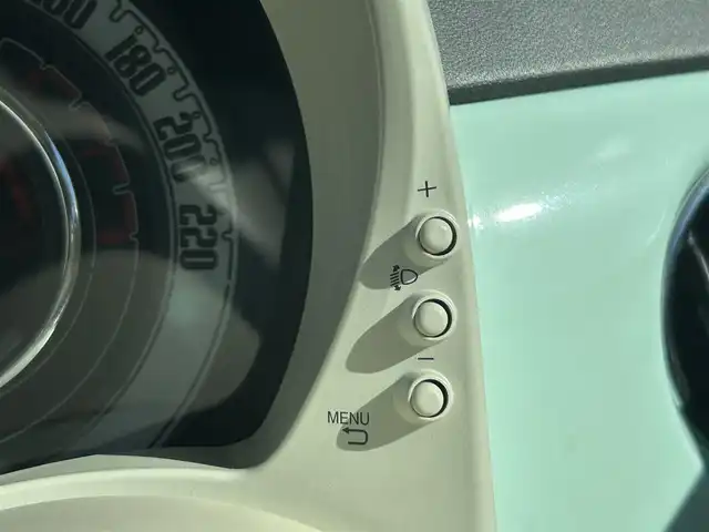 フィアット ５００ ツインエア ポップ 愛知県 2017(平29)年 4.9万km ライトブルー 純正オーディオ/AUX/バックカメラ/レザーステアリング/デジタルインナーミラー/ETC/USB/キャリア