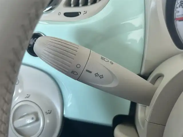 フィアット ５００ ツインエア ポップ 愛知県 2017(平29)年 4.9万km ライトブルー 純正オーディオ/AUX/バックカメラ/レザーステアリング/デジタルインナーミラー/ETC/USB/キャリア