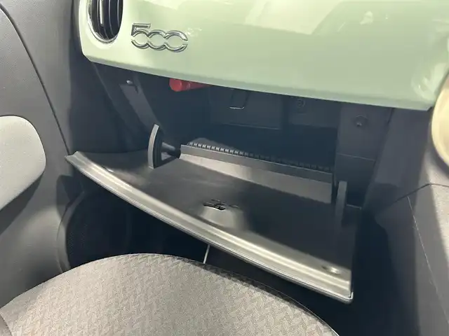 フィアット ５００ ツインエア ポップ 愛知県 2017(平29)年 4.9万km ライトブルー 純正オーディオ/AUX/バックカメラ/レザーステアリング/デジタルインナーミラー/ETC/USB/キャリア