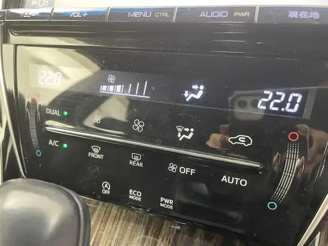 トヨタ ハリアー エレガンス 富山県 2016(平28)年 14.7万km ブラック 純正ナビ【NSZT-Y64T】/（AM/FM/CD/DVD/SD/BT）/フルセグTV/バックカメラ/オートLEDヘッドライト/横滑り防止装置/カーテンエアバッグ/ハーフレザーシート/運転席パワーシート/ETC/スマートキー×２/プッシュスタート/社外フロアマット