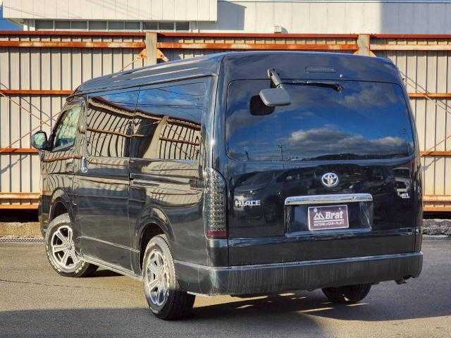 トヨタ ハイエース GL ロング 岩手県 2008(平20)年 16.9万km ブラックマイカ 社外ナビ/ＣＤ／ＤＶＤ／ＢＴ／フルセグ/Ｂカメラ/オートライト/パワースライドドア/純正フロアマット/リアモニター/１００Ｖ電源/取扱説明書/保証書/スペアキー