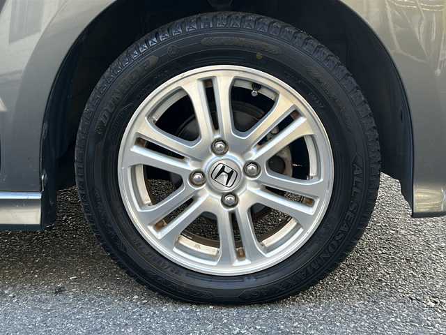 ホンダ Ｎ ＢＯＸ カスタム G Lパッケージ 埼玉県 2012(平24)年 4.5万km ポリッシュドメタルメタリック 純正メモリナビ/CD/DVD/ワンセグ/SD/USB/バックカメラ/片側パワースライドドア/プッシュスタート/スマートキー/純正エアロ（サイド、リアスポイラー）/純正14インチアルミホイール（オールシーズンタイヤ）/電動格納ミラー/ウィンカーミラー/オートライト/前後ドラレコ/HID/フォグランプ/ETC/横滑り防止機能/純正フロアマット/保証書/取扱説明書