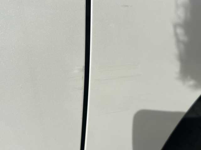 日産 ルークス ハイウェイスター 静岡県 2013(平25)年 9.6万km スノーパールホワイト 社外オーディオ/・USB/AUX/ラジオ/主要装備/・片側パワースライドドア　/・オートライト　/・スマートキー　/・プッシュスタート　/・パワーステアリング　/・パワーウィンド　/・オートエアコン　/・純正フロアマット　/・純正アルミホイール　/・盗難防止装置　/・フォグランプ　/・ＵＳＢ挿入口