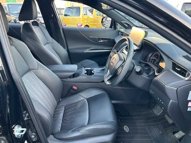 トヨタ ハリアー Z 静岡県 2021(令3)年 3.8万km ブラック ワンオーナー/純正12.3インチディスプレイオーディオ/BT&USB&フルセグTV/アラウンドビューモニター/JBLサウンド/デジタルインナーミラー/ミラー一体型ドライブレコーダー前後/ビルトインETC2.0/Toyota Safety Sense/プリクラッシュセーフティ/レーントレーシングアシスト/レーダークルーズコントロール/アダプティブハイビームシステム/ロードサインアシスト/クリアランスソナー/オートマチックハイビーム/ハーフレザーシート/パワーシート運転席/パワーバックドア/電動パーキングブレーキ/ブレーキオートホールド/純正19インチAW/LEDヘッドライト/LEDフォグライト/保証書/取扱説明書