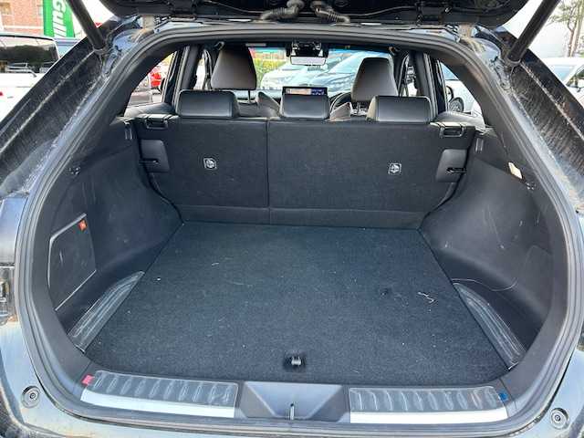 トヨタ ハリアー Z 静岡県 2021(令3)年 3.8万km ブラック ワンオーナー/純正12.3インチディスプレイオーディオ/BT&USB&フルセグTV/アラウンドビューモニター/JBLサウンド/デジタルインナーミラー/ミラー一体型ドライブレコーダー前後/ビルトインETC2.0/Toyota Safety Sense/プリクラッシュセーフティ/レーントレーシングアシスト/レーダークルーズコントロール/アダプティブハイビームシステム/ロードサインアシスト/クリアランスソナー/オートマチックハイビーム/ハーフレザーシート/パワーシート運転席/パワーバックドア/電動パーキングブレーキ/ブレーキオートホールド/純正19インチAW/LEDヘッドライト/LEDフォグライト/保証書/取扱説明書