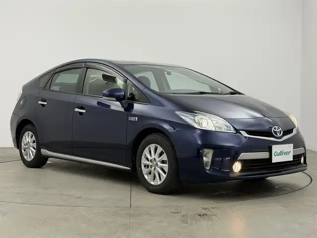 トヨタ プリウス ＰＨＶ S 愛知県 2015(平27)年 5.5万km ダークブルーマイカ 純正ナビ（フルセグ、CD、DVD、Bluetooth）/ＥＴＣ/Ｂカメラ/シートヒーター（Ｄ＋Ｎ）/ハンドルヒーター/ＨＩＤヘッドライト/スマートキー/Ｐスタート/純正１５インチＡＷ/純正フロアマット/ドラレコ前方/横滑り防止装置