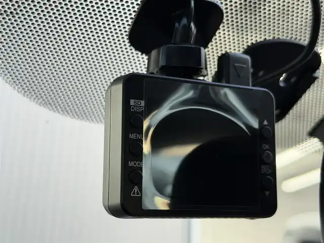 トヨタ プリウス ＰＨＶ S 愛知県 2015(平27)年 5.5万km ダークブルーマイカ 純正ナビ（フルセグ、CD、DVD、Bluetooth）/ＥＴＣ/Ｂカメラ/シートヒーター（Ｄ＋Ｎ）/ハンドルヒーター/ＨＩＤヘッドライト/スマートキー/Ｐスタート/純正１５インチＡＷ/純正フロアマット/ドラレコ前方/横滑り防止装置